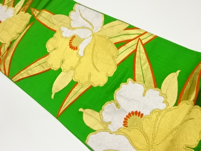 金糸牡丹模様織出し袋帯